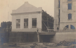 Stavba vodní elektrárny 1913